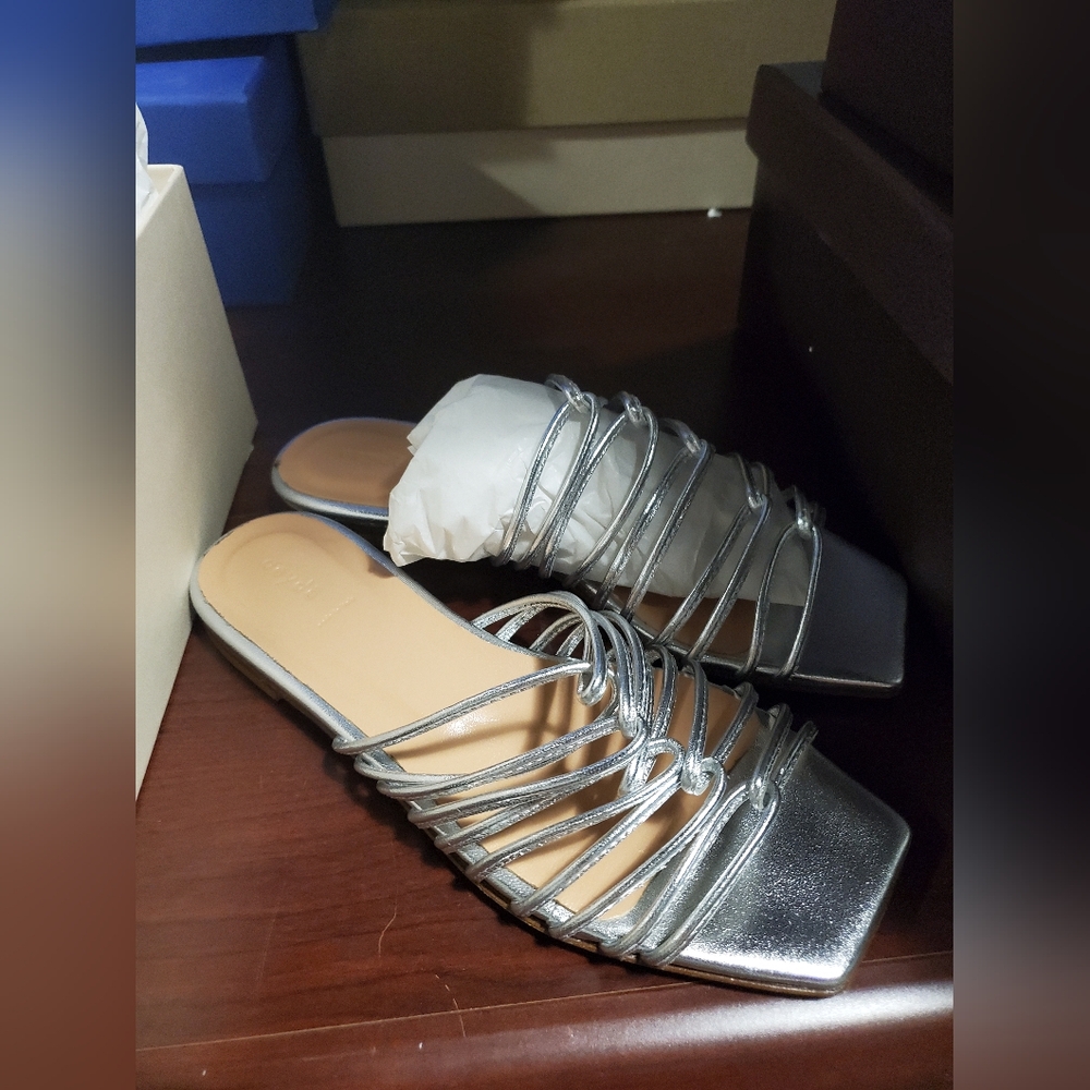 Sz 35 NIB Aeyde flats
